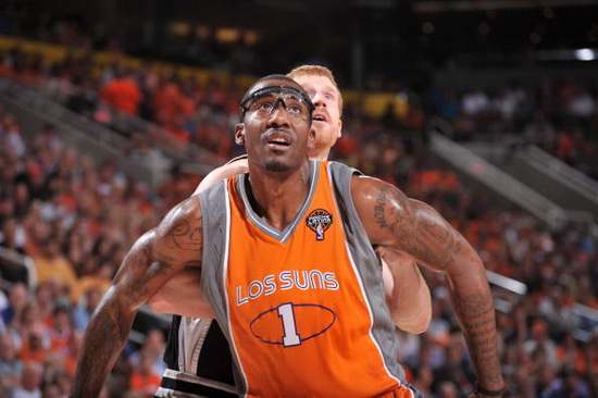 夹击东契奇 夹击东契奇