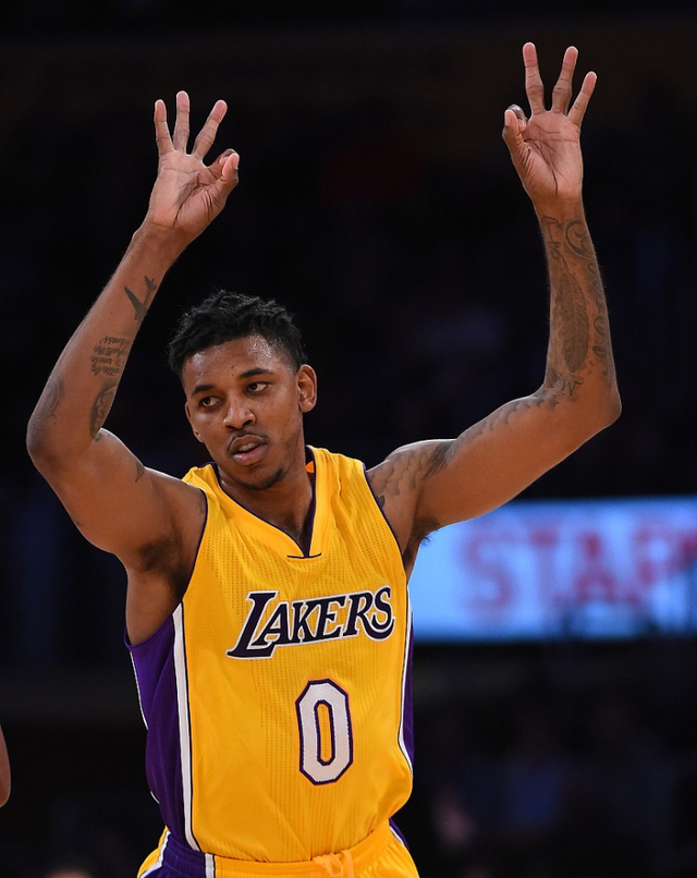 处处有舞台 处处有舞台